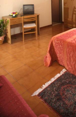 Hotel Natalina Таормина Номер фото